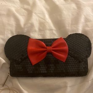 Loungefly Disney Minnie Mouse wallet